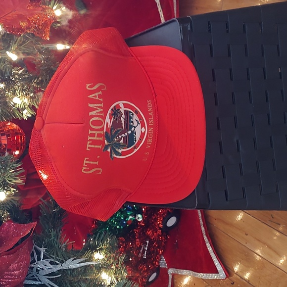 St. Thomas HAT - Picture 7 of 7